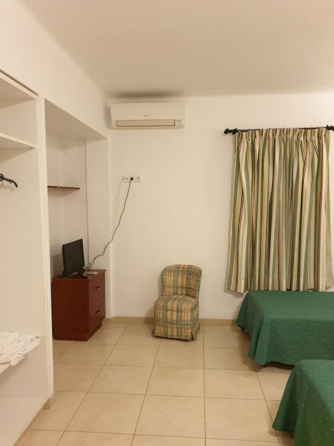 Hostal Maracaibo Can Pastilla  Ngoại thất bức ảnh